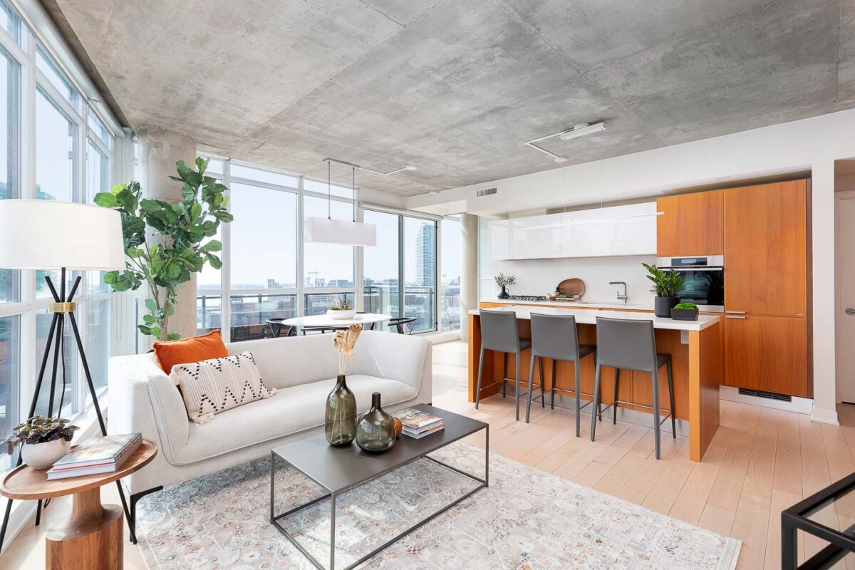 318 King Street East Suite 1406 in St. Lawrence Market, Toronto - Maggie Lind Real Estate Team