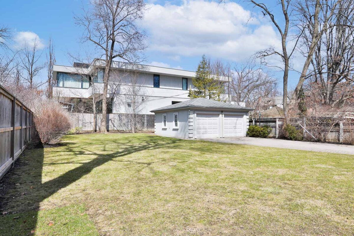70 Clarendon Avenue in South Hill, Toronto - Maggie Lind Real Estate Team