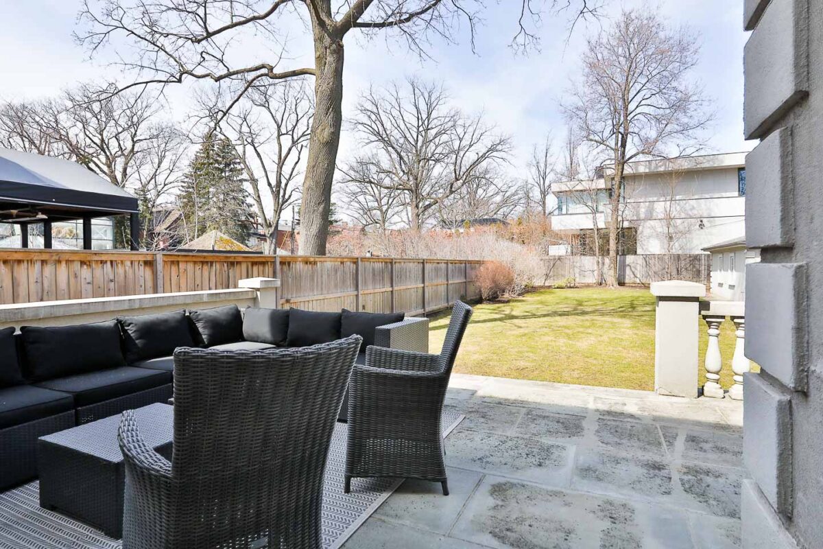 70 Clarendon Avenue in South Hill, Toronto - Maggie Lind Real Estate Team