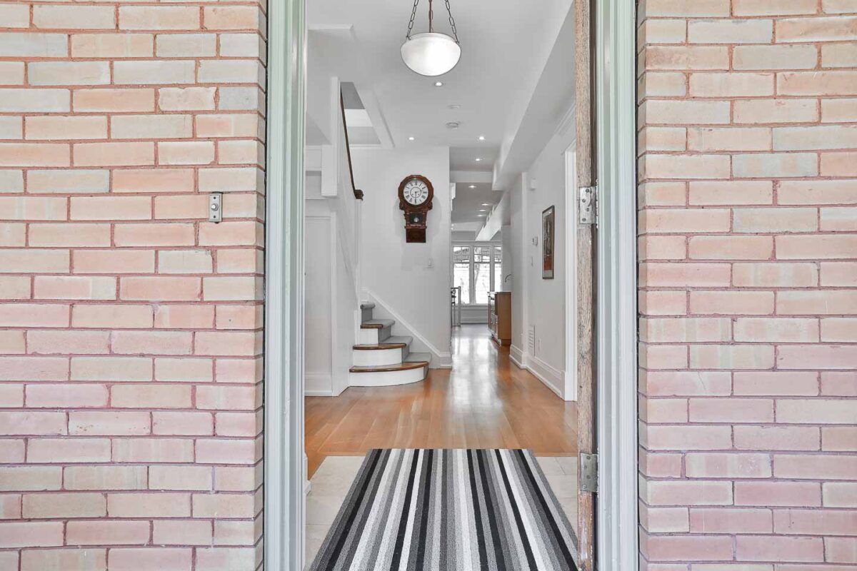 18 McMaster Avenue in Rathnelly, Toronto - Maggie Lind Real Estate Team
